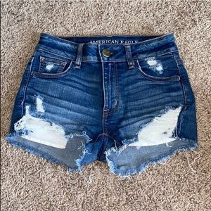 AE Distressed Hi Rise Shortie